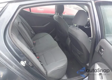 2015 Kia Optima Lx z USA, uszkodzony, nr VIN KNAGM4A79F5545676